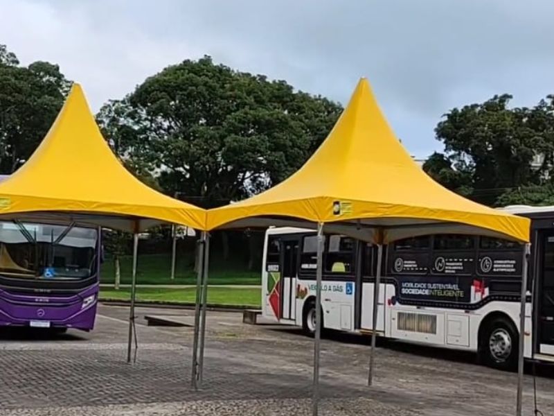 Aluguel de Tenda 3x3 Amarela em Curitiba